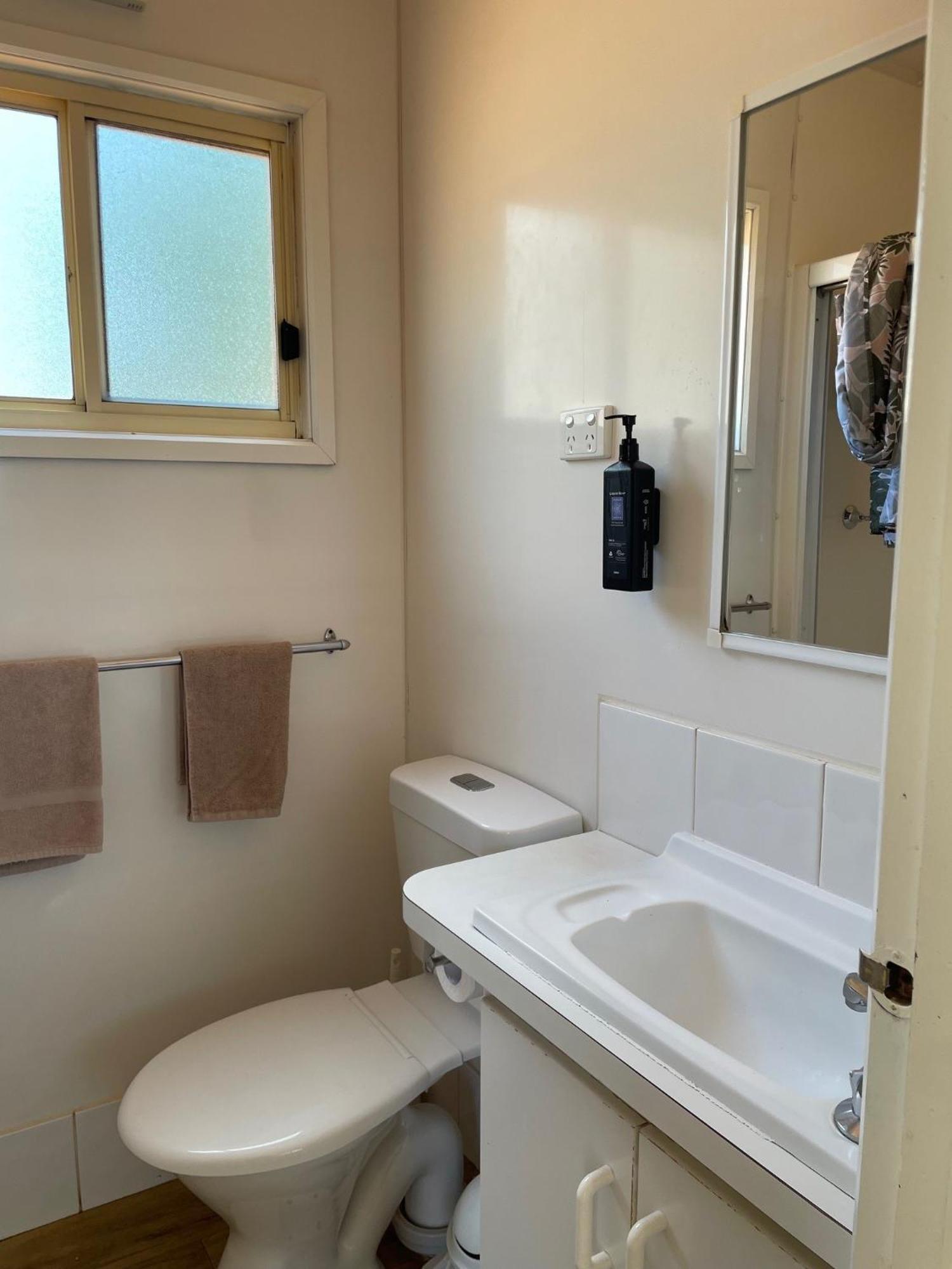 Cobar Caravan Park Экстерьер фото
