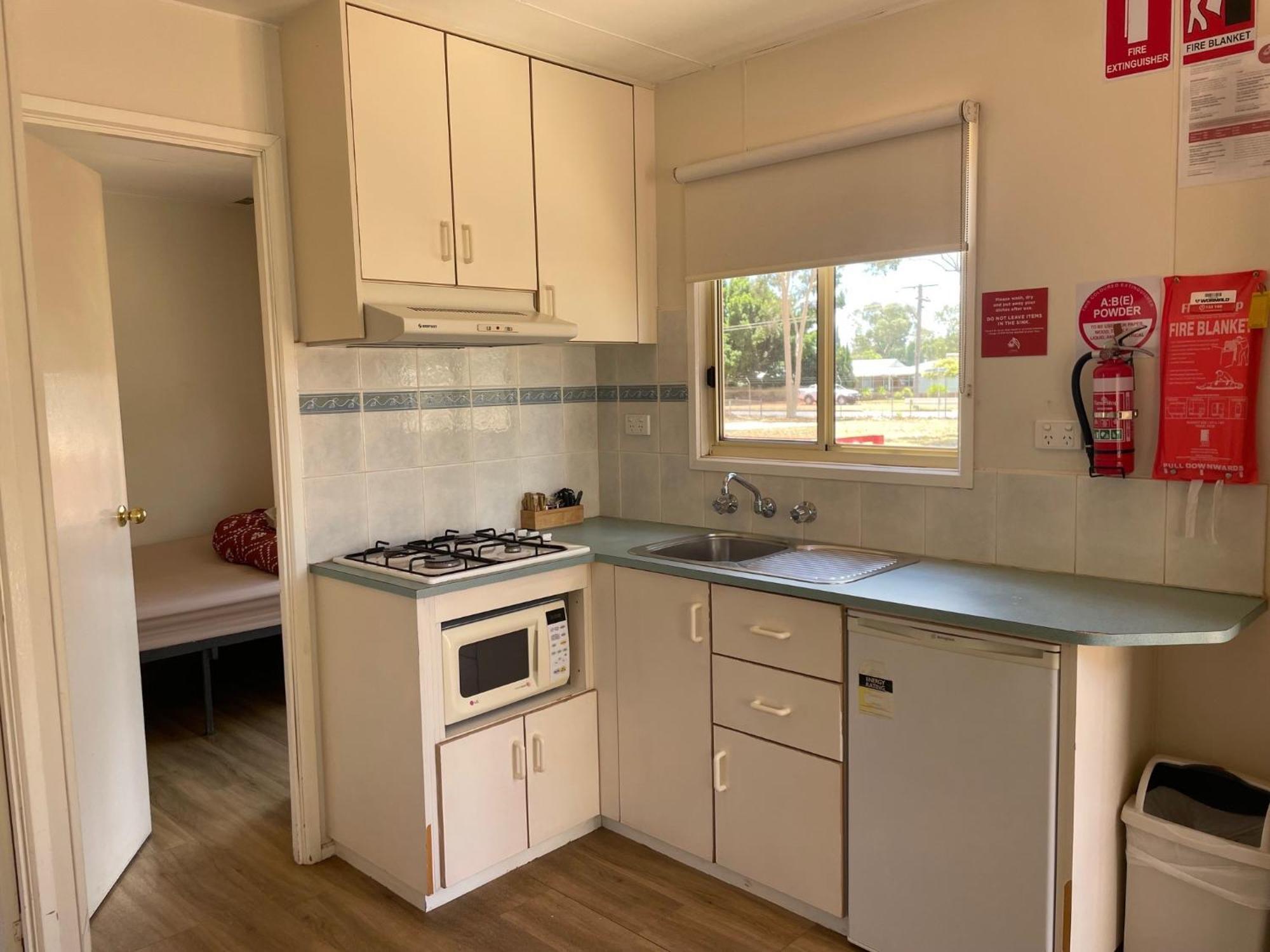 Cobar Caravan Park Экстерьер фото